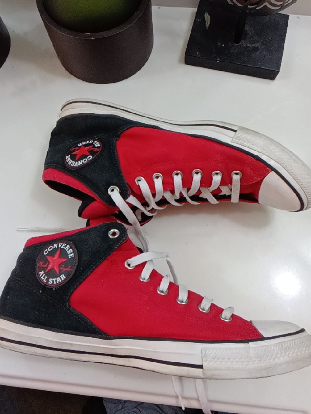 Converse Mens Red and White High-Top Sneakers - Picture 4 of 8